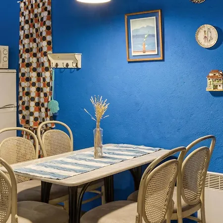 Casa Blava *